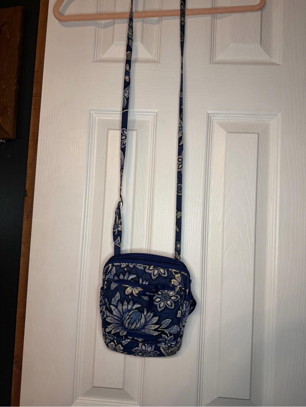 Vera Bradley Floral Quilted Small Bag in Navy Blue